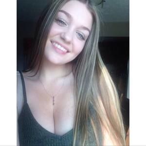 Meet your Posher, Ashleigh